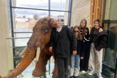 photo_2025-04-15_22-59-52